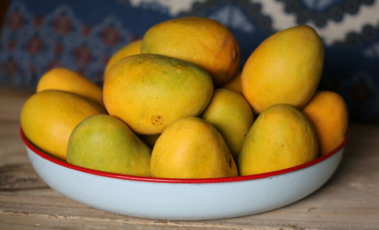 10 Health Benefits of Mangoes : Mohit Tandon Texas